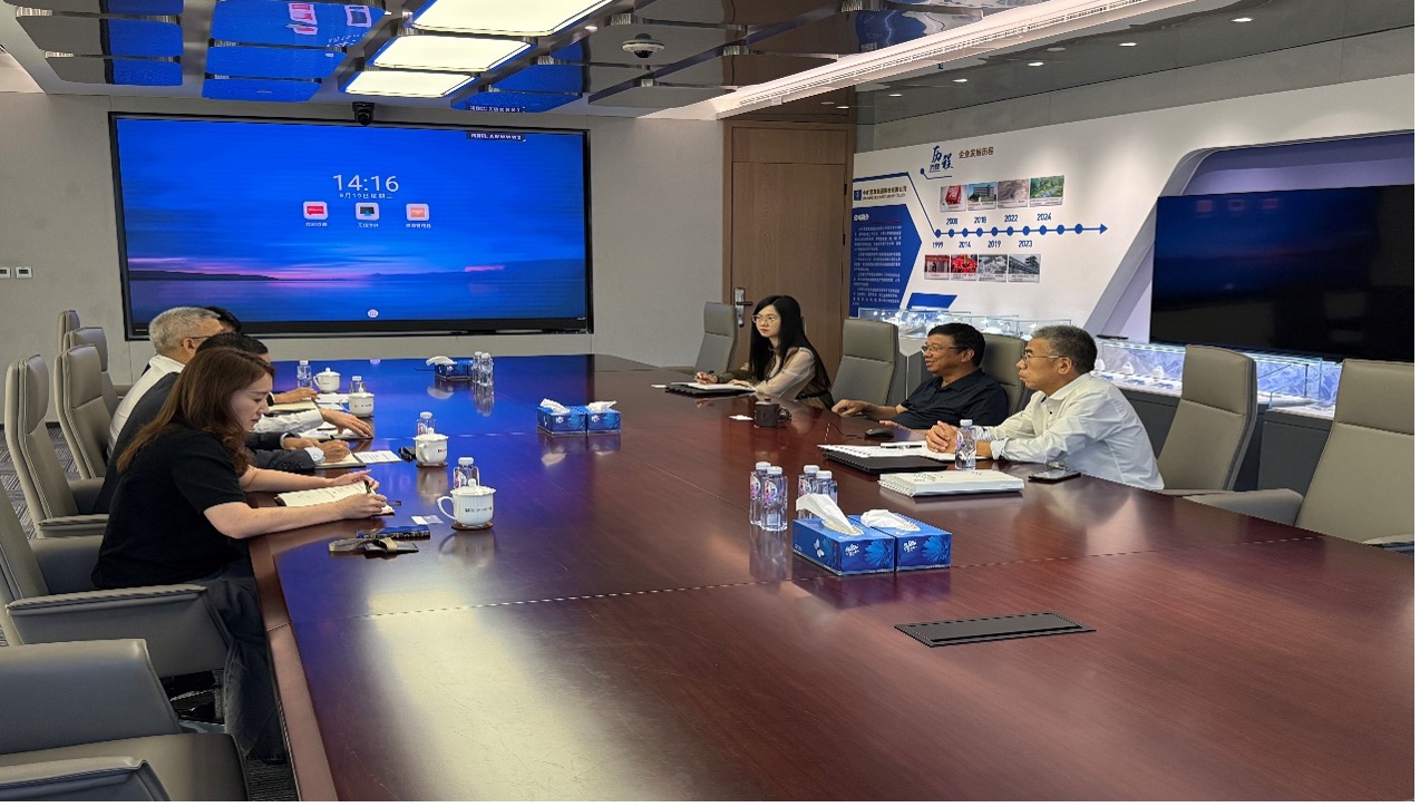 中非发展基金副总裁余焯锐一行到访米兰milan总部